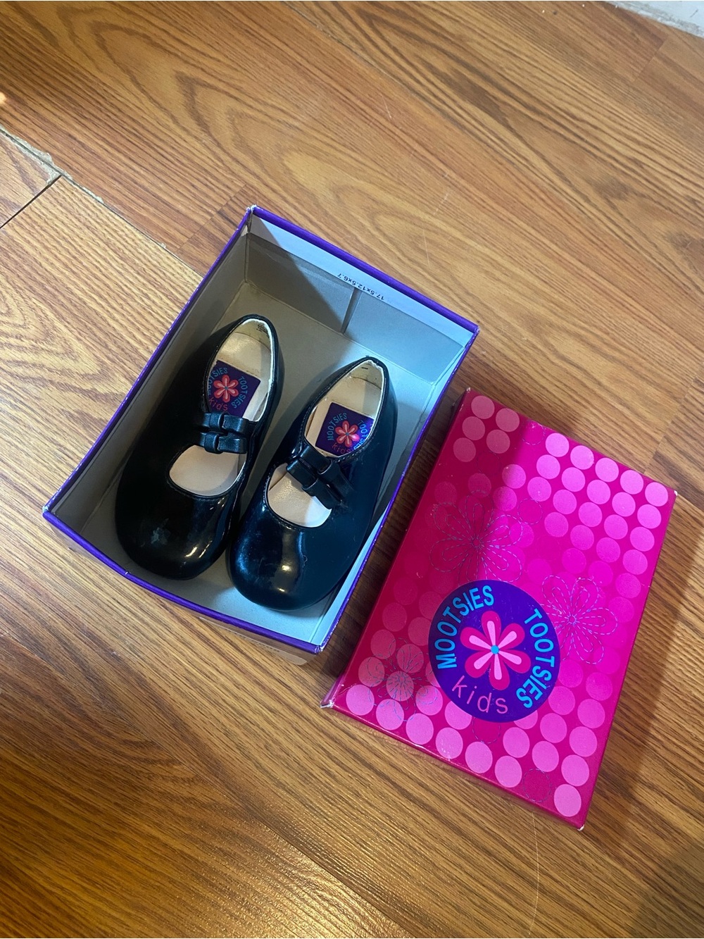 Y2K Mootsies Tootsies Black Patent Mary Jane Shoes